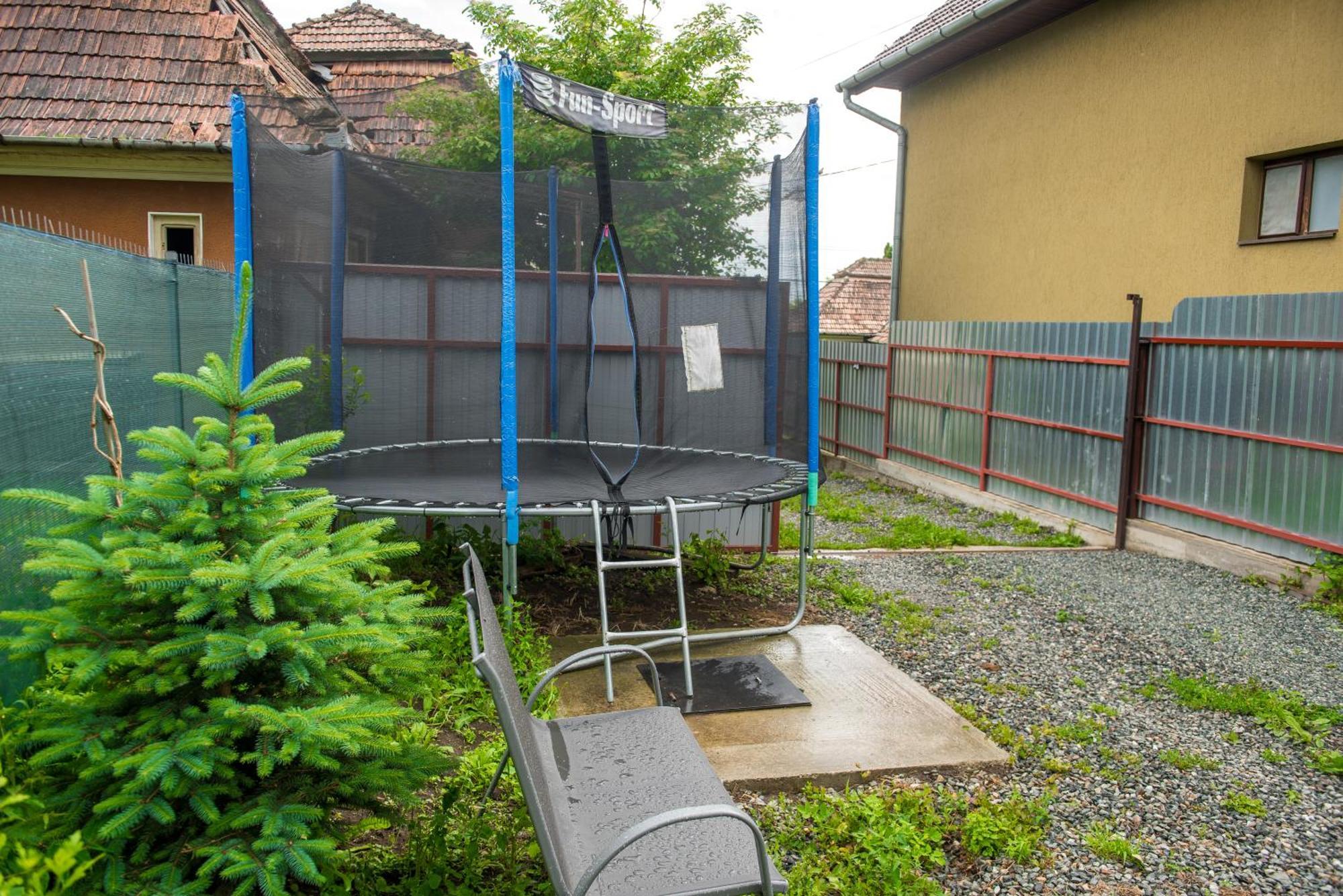 Zenyt Home Turda Buitenkant foto